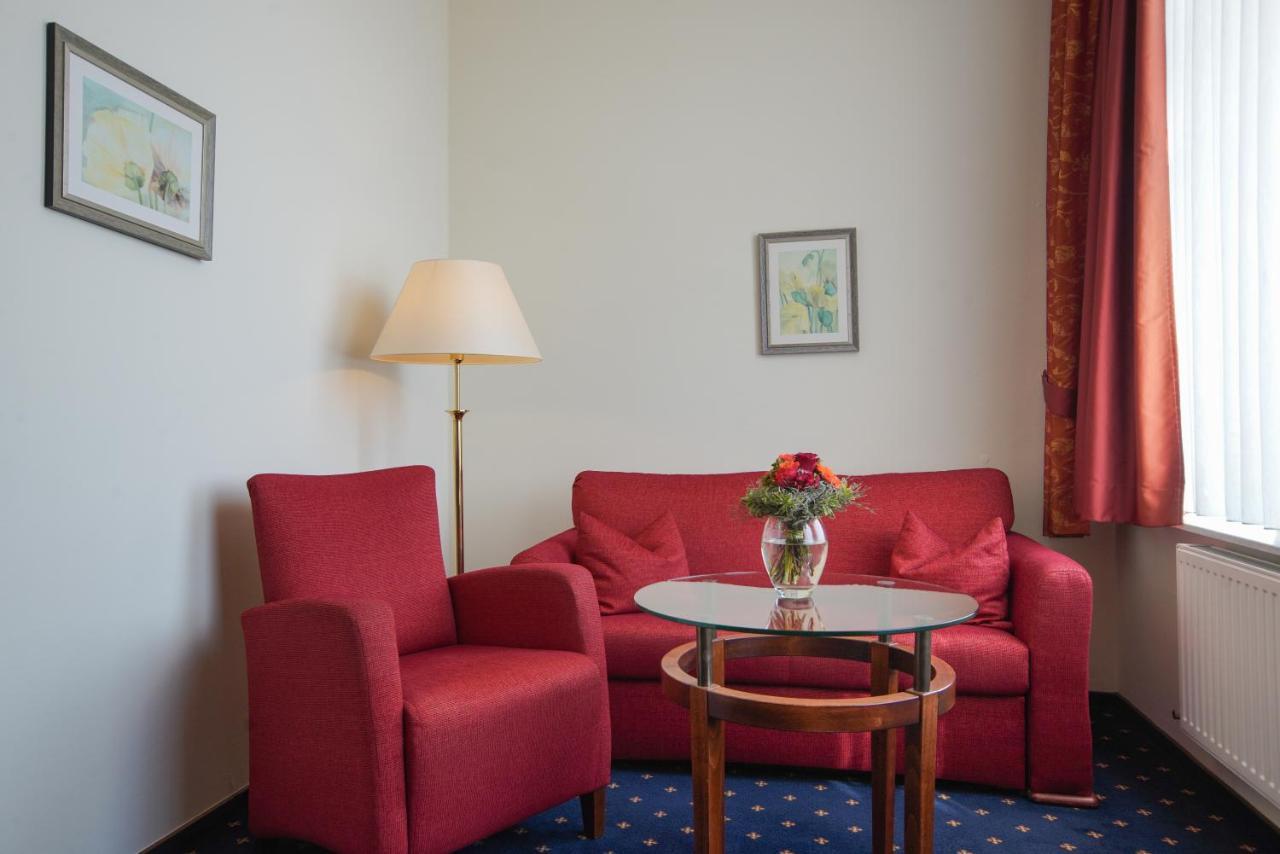 Strandhotel Ostfriesenhof Borkum Exterior photo